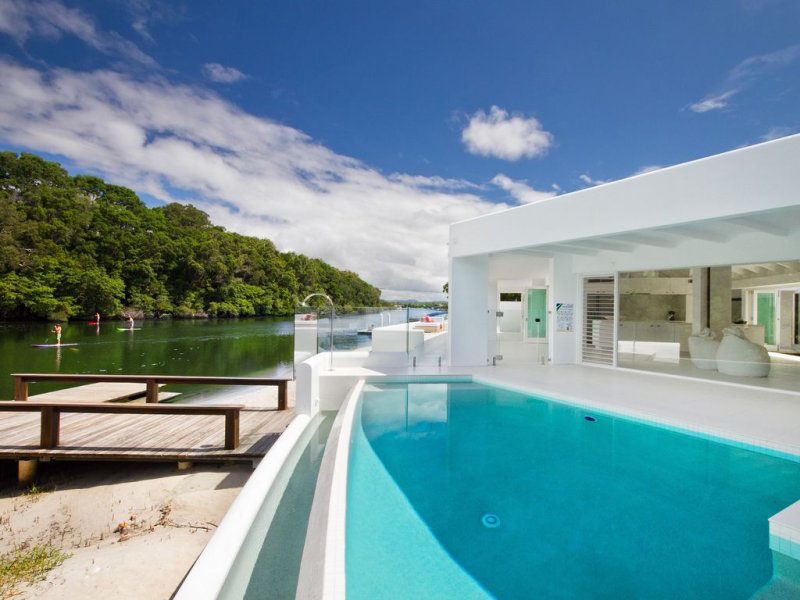 Noosa-Sound-Riverfront-House_1