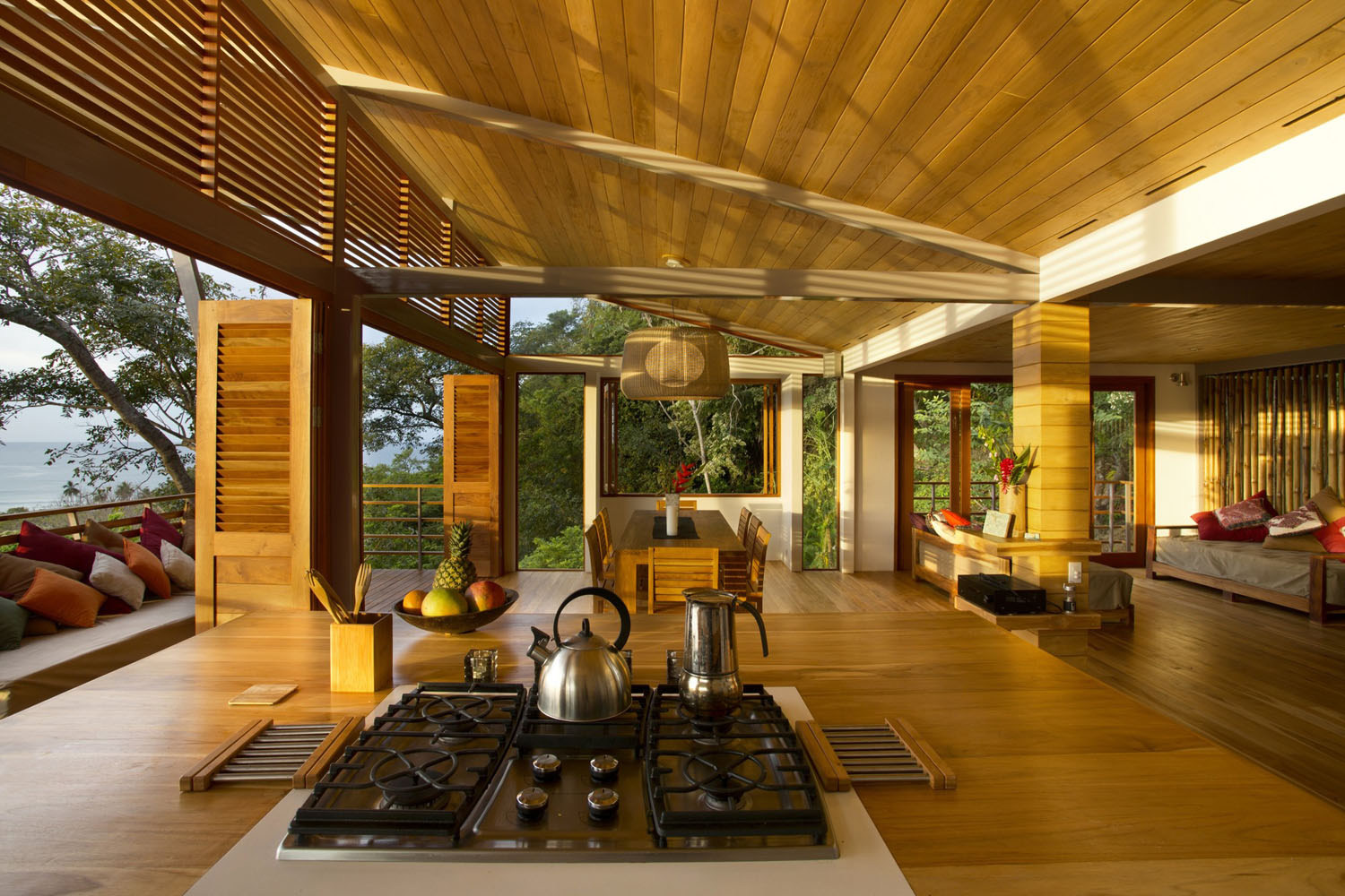 Ocean-View-Modern-Wooden-House-Costa-Rica_13