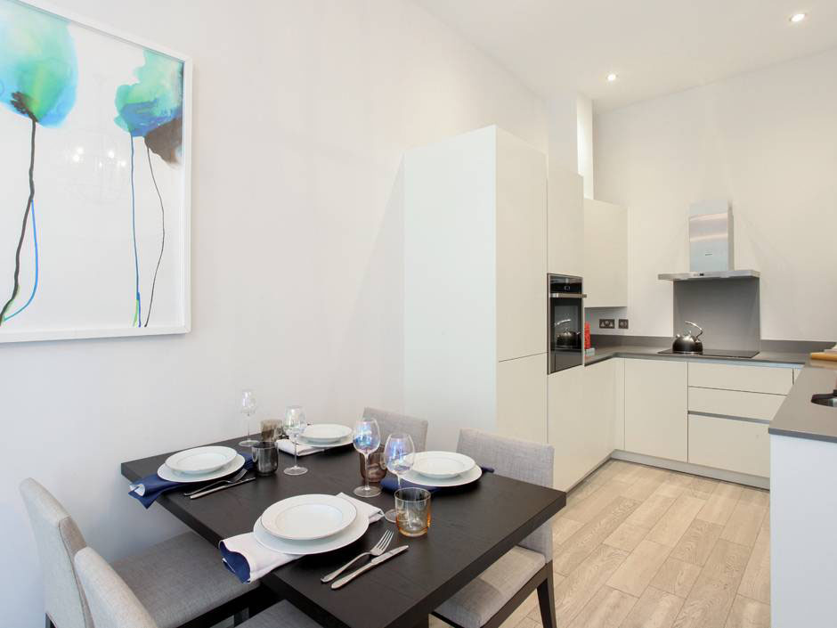 One-Bedroom-Apartment-Near-Windsor-Castle_7