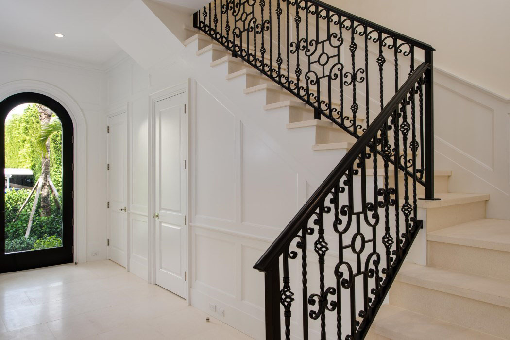 Palm-Beach-Florida-Mediterranean-Style-House_5 Marble Stairs