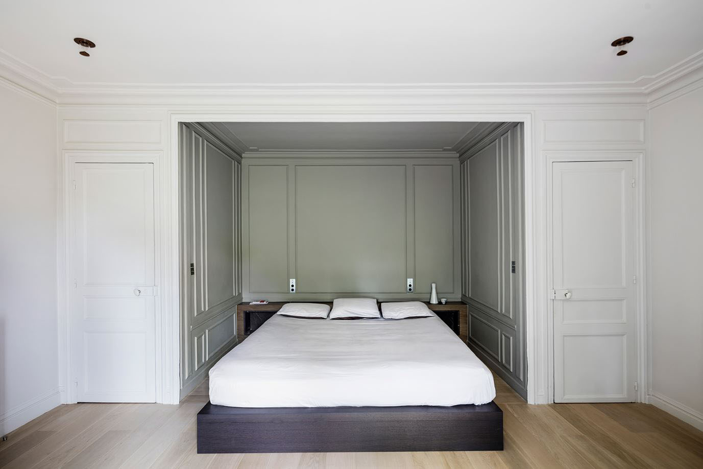 paris-suburb-contemporary-house_13