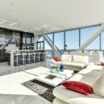 Elegant Toronto Waterfront Luxury Penthouse With Floor To Ceiling Windows