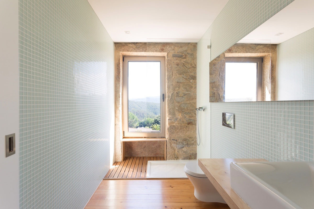 Portugal-Stone-Country-House_12 Modern Bathroom with Stone Wall