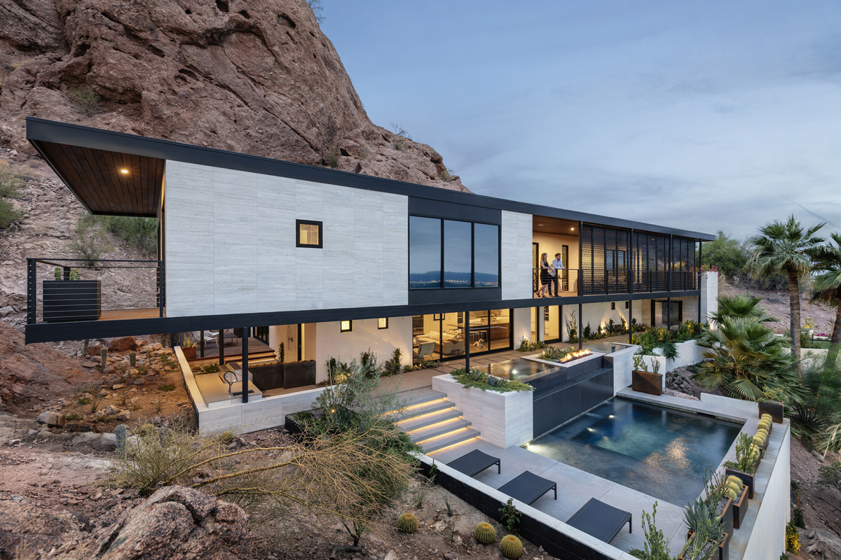 Red Rock Mountainside Modern House with City View - Phoenix, Arizona
