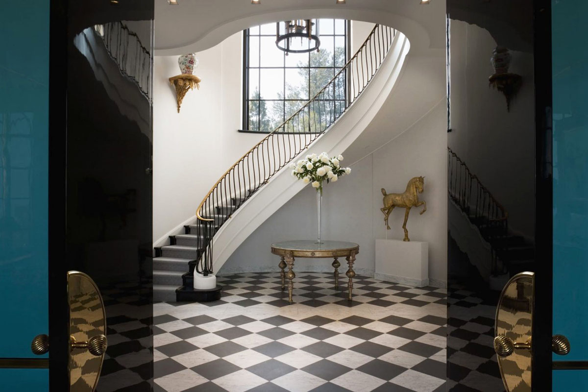 Elegant Regency Style Contemporary House - Los Angeles, California