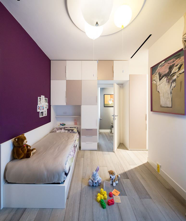 Renovated-Elegant-Duplex-Apartment-Milan-Italy_19