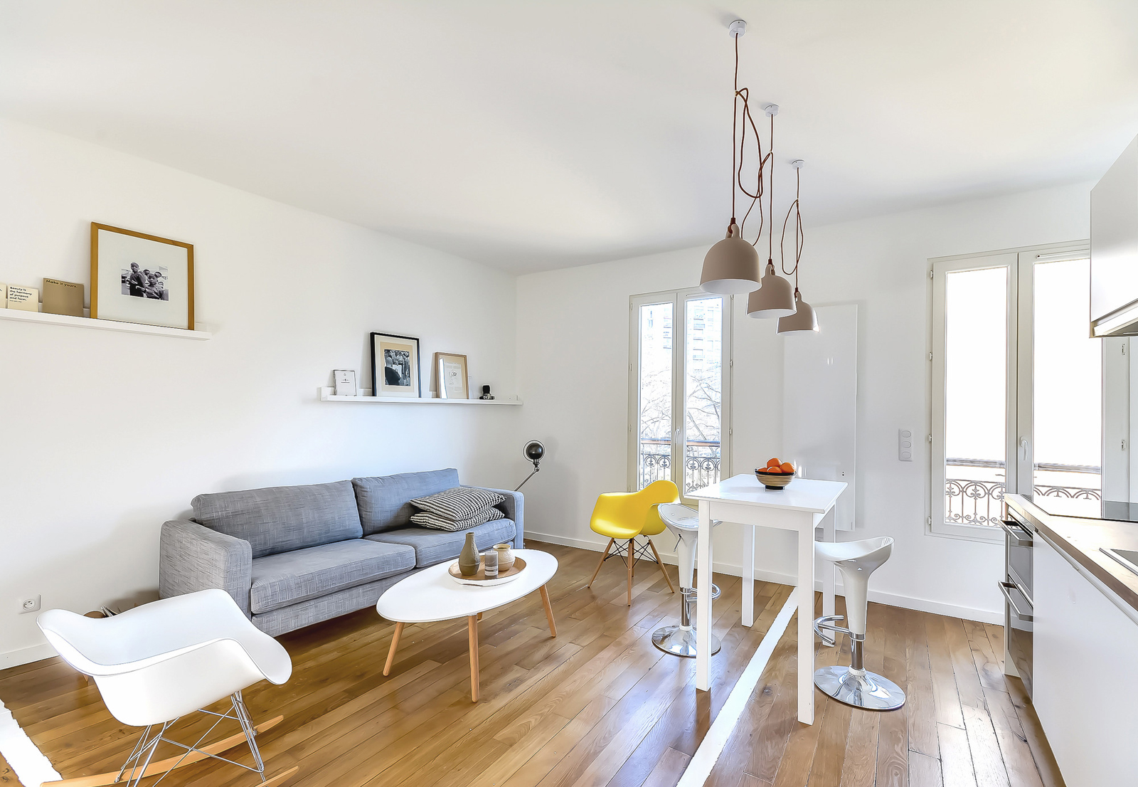 Richard-Guilbault-Parisian-Flat_2