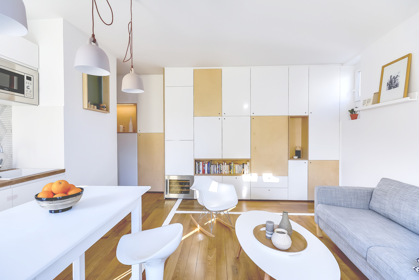 Richard-Guilbault-Parisian-Flat_3