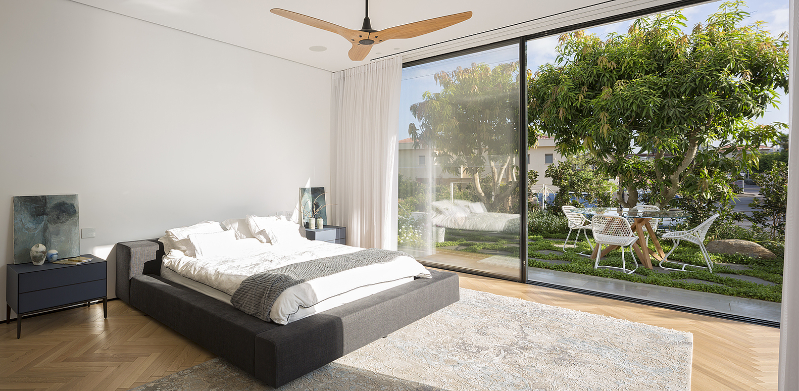 Rishon-LeTsiyon-Israel-Modern-House_19