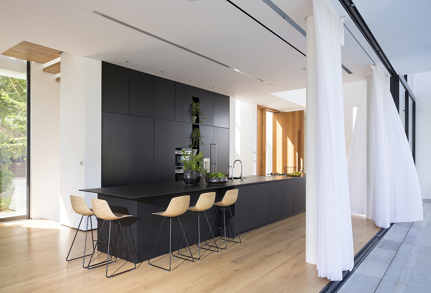 Rishon-LeTsiyon-Israel-Modern-House_21