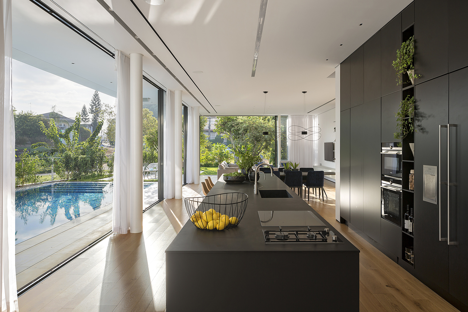 Rishon-LeTsiyon-Israel-Modern-House_9