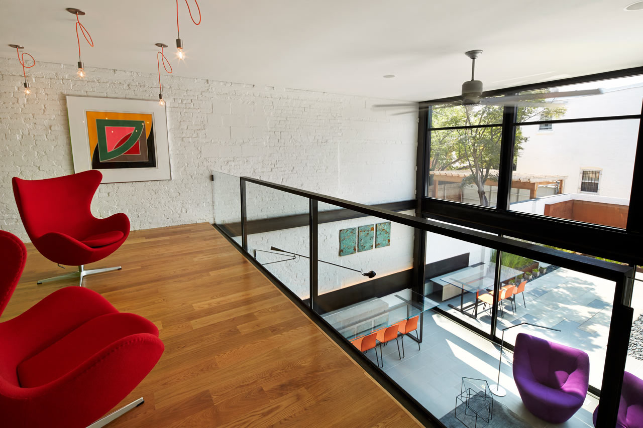 Salt-and-Pepper-House_11