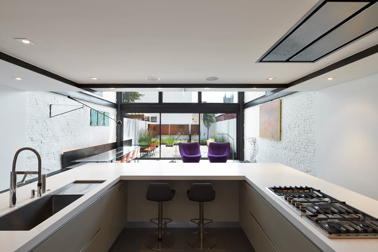 Salt-and-Pepper-House_4
