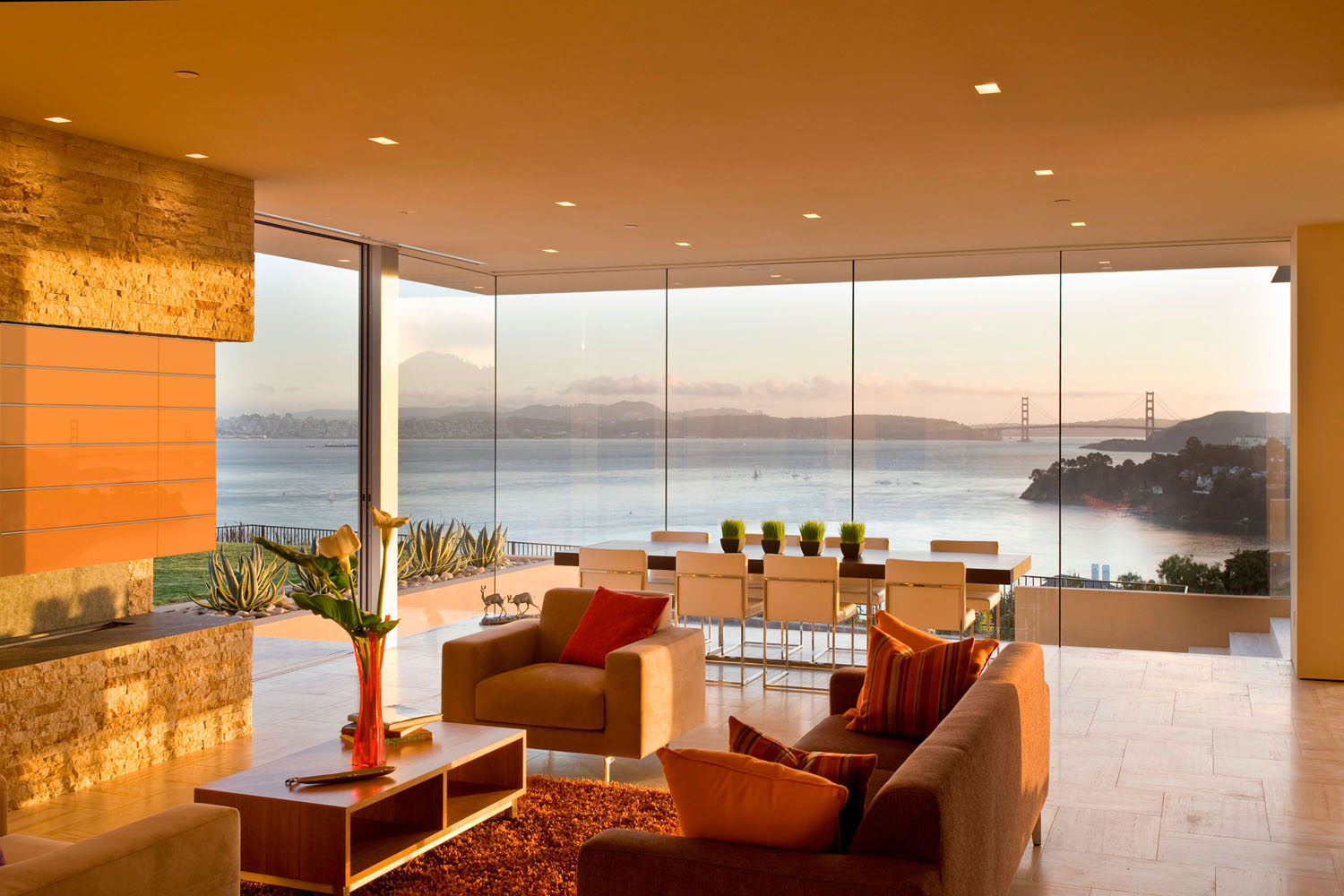 Luxury Home In San Francisco with Bay View