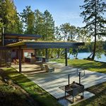 Secluded Waterfront Retreat In The Pacific Northwest