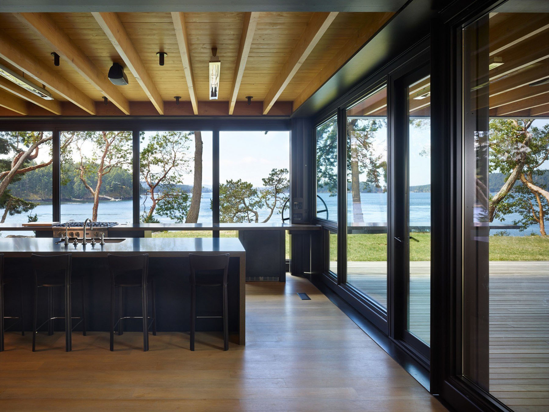 San-Juan-Islands-Waterfront-House_7