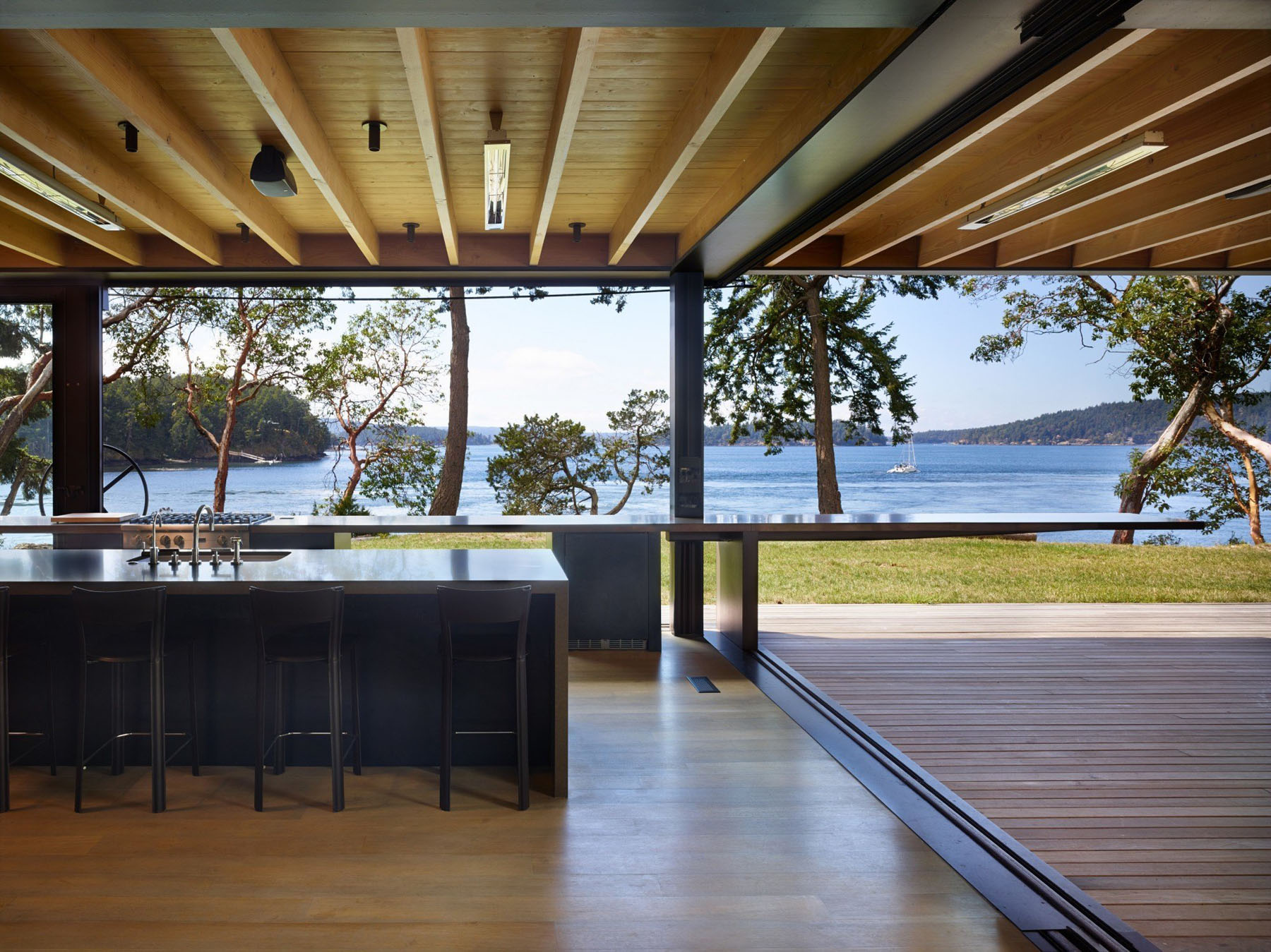 San-Juan-Islands-Waterfront-House_8