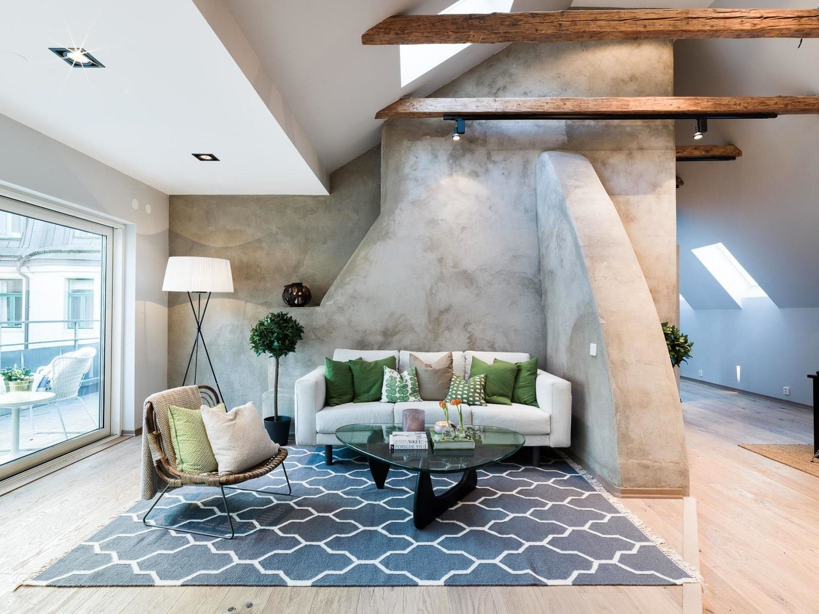 Scandinavian-Modern-Attic-Apartment_1 Cool Modern Apartment with Wood Beams