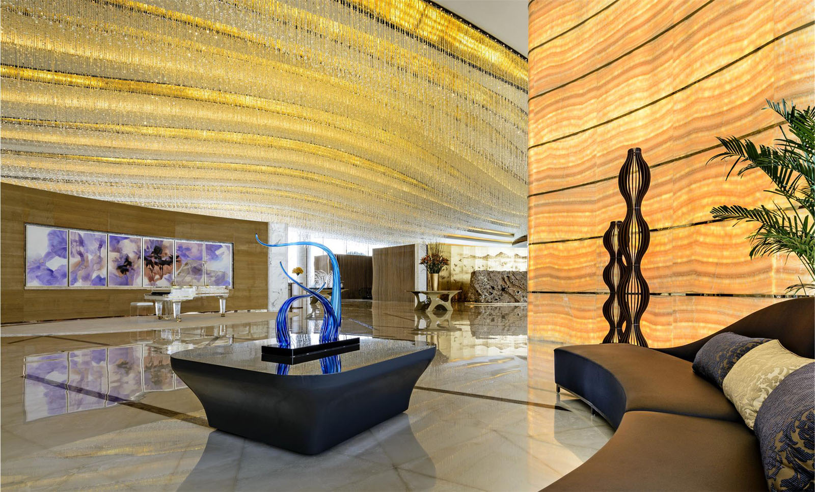 Sheraton-Huzhou-Hot-Spring-Resort_6 Swarovski natural crystal lamps