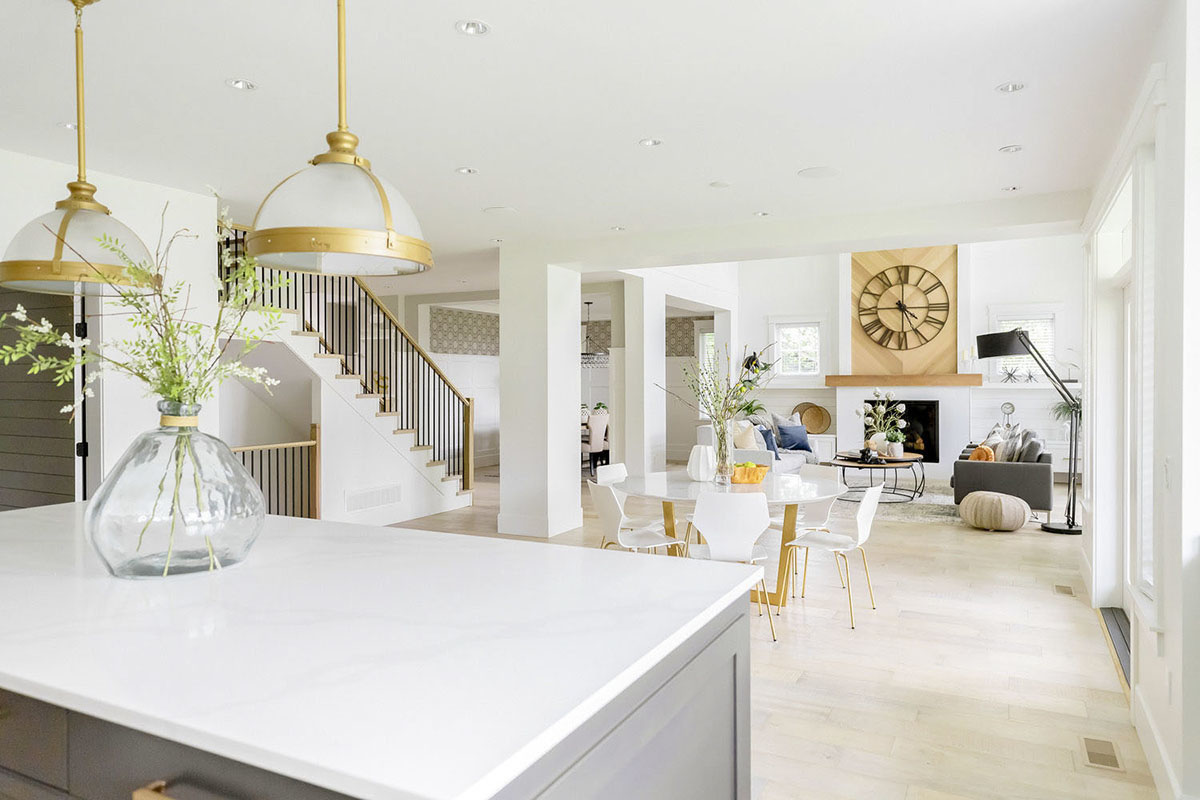 Contemporary Shingle Style House with Elegant Interiors