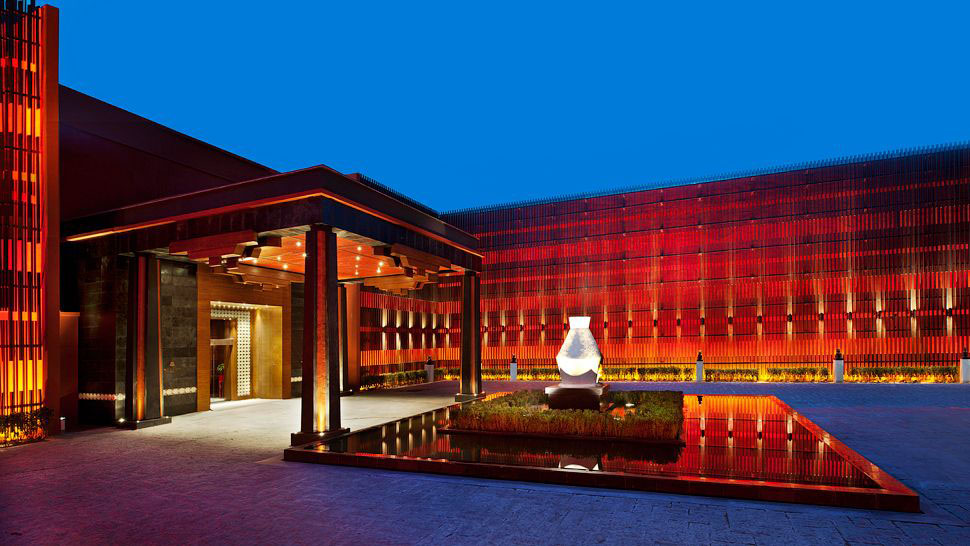 St-Regis-Lhasa_6