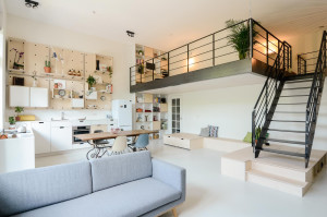 Modern Apartment with Loft Study