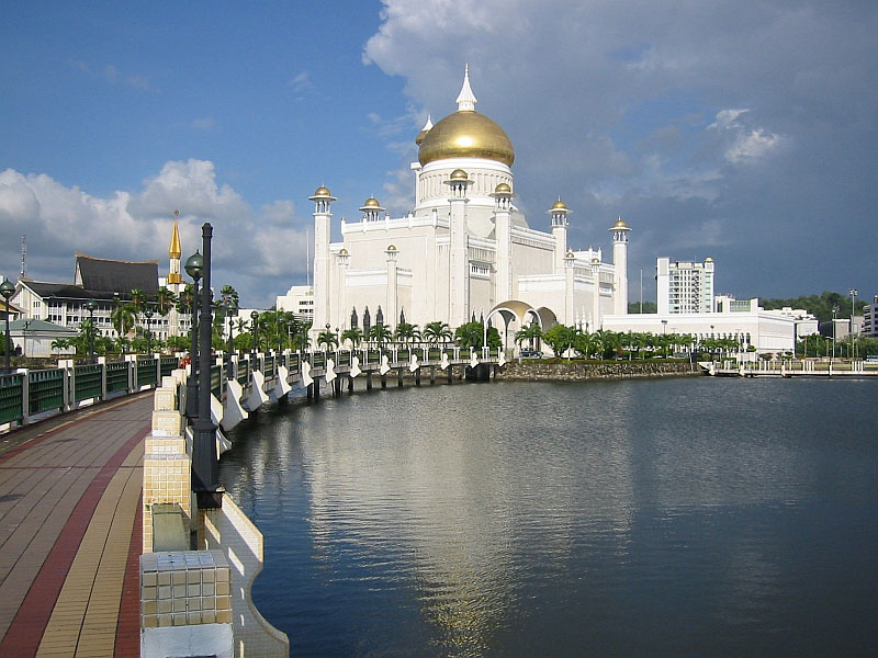 Sultan-Omar-Ali-Saifuddin-Mosque_3 Sultan-Omar-Ali-Saifuddin-Mosque
