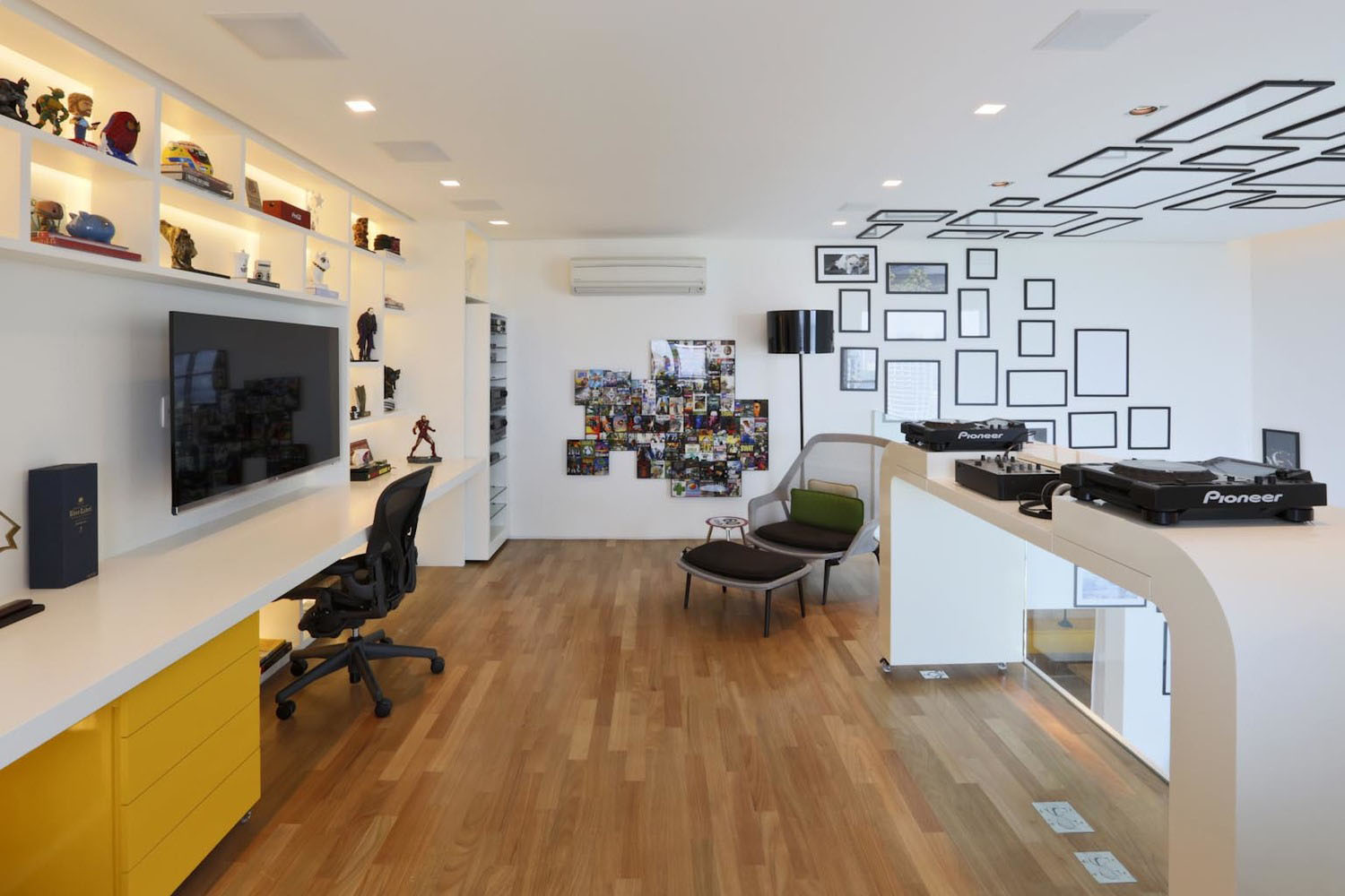 São-Paulo-Modern-Duplex-Apartment_8