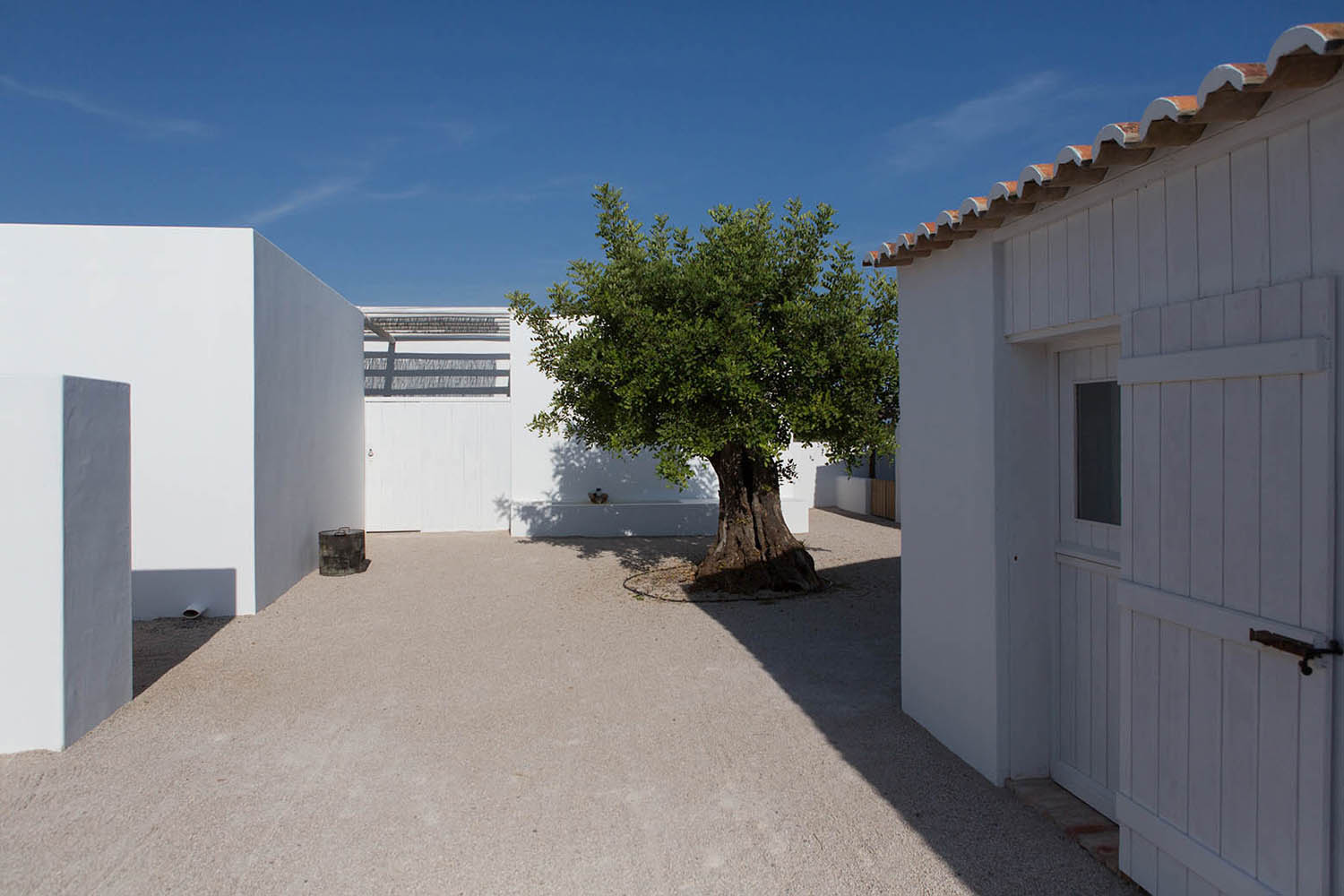 Tavira-Bungalow-House_7