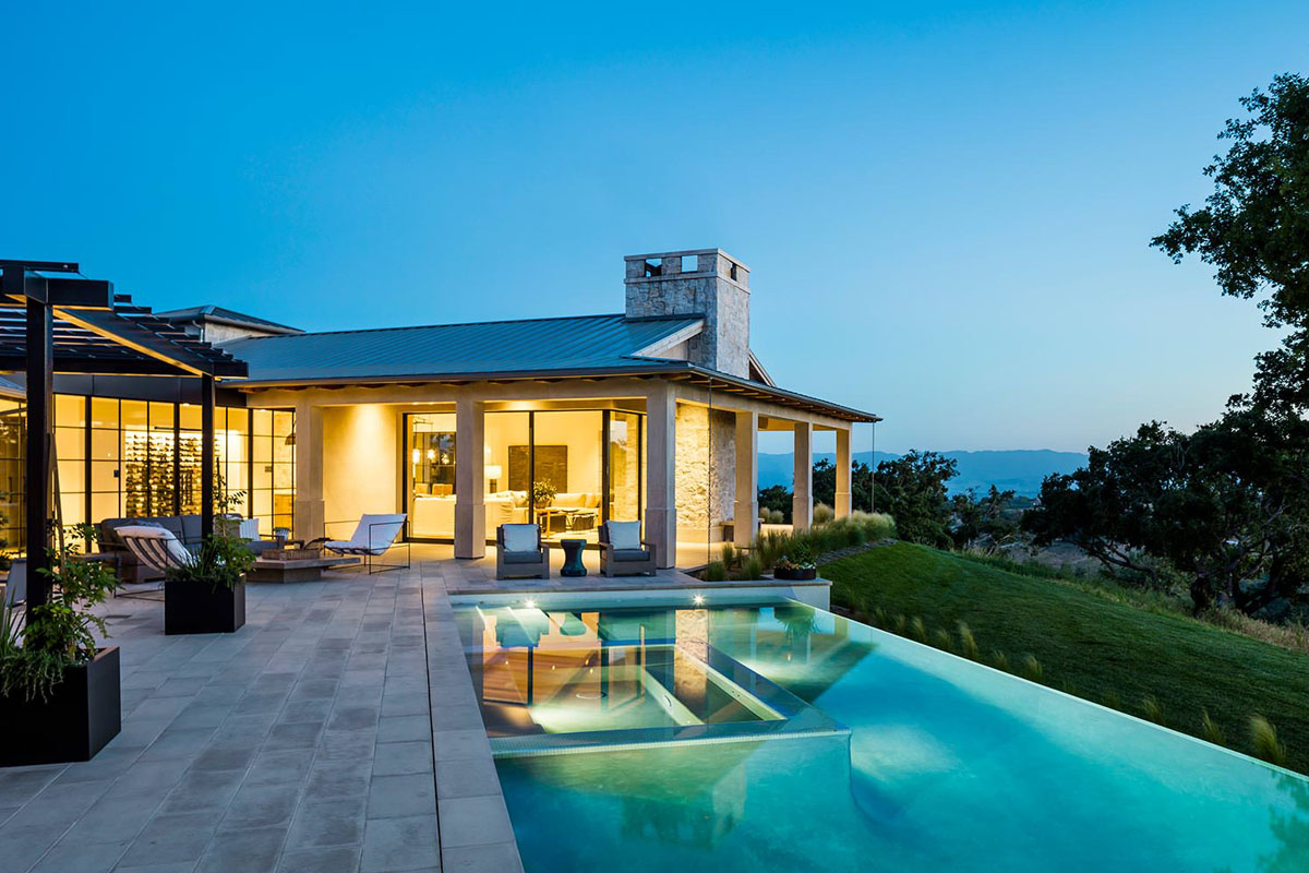 Modern Country Estate with Ranch Style Farmhouse