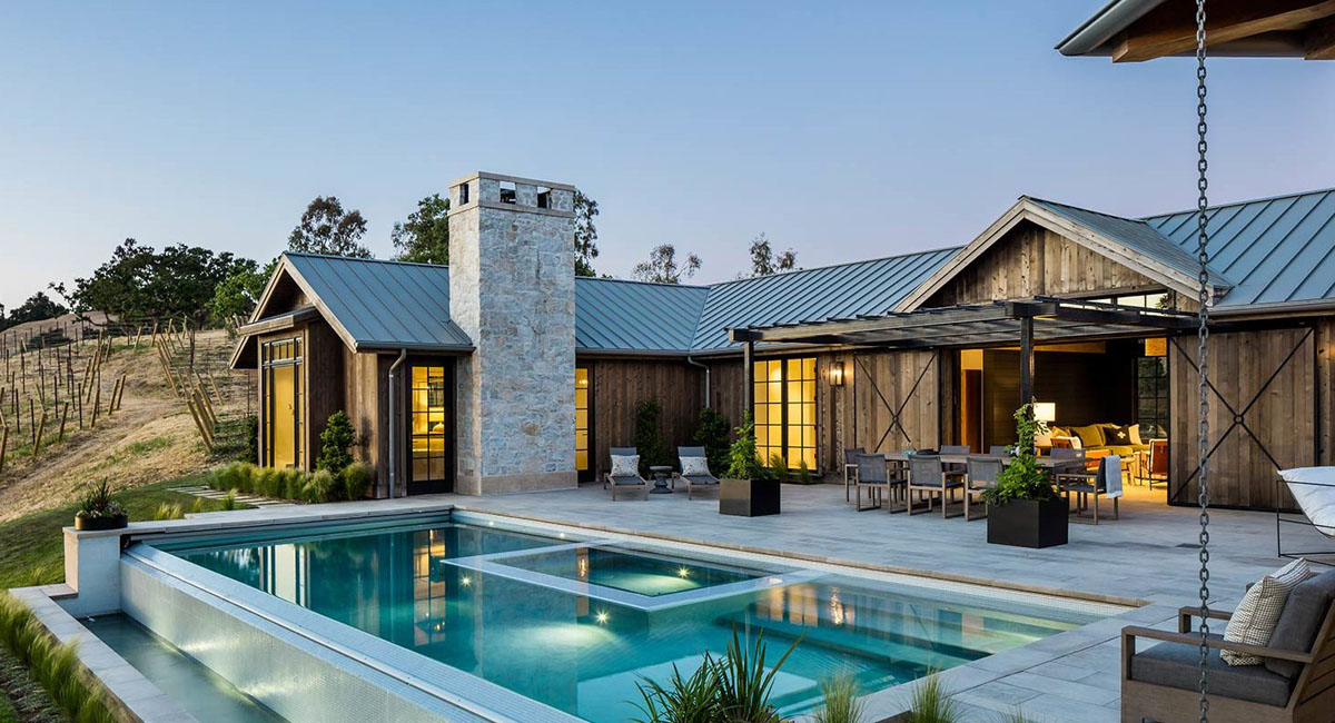 Modern Country Estate with Ranch Style Farmhouse