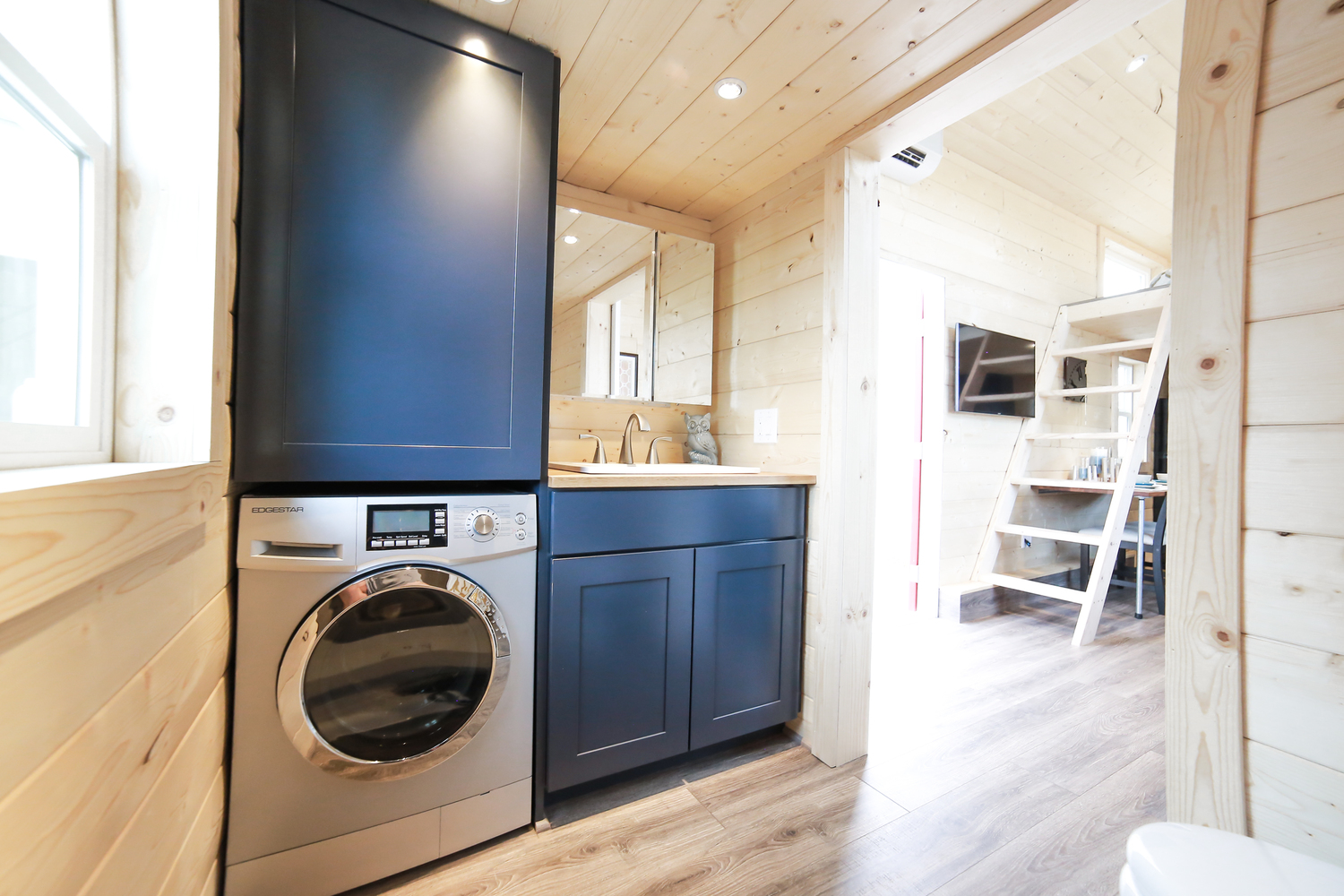 The-Mansion-Mobile-Tiny-House_10