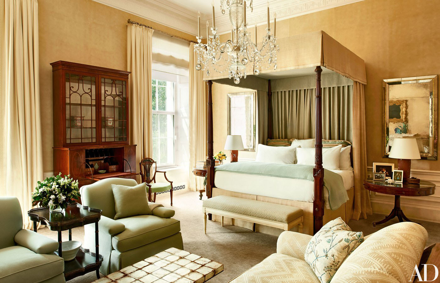 the-white-house-family-quarters-obama_9 The White House Master Suite
