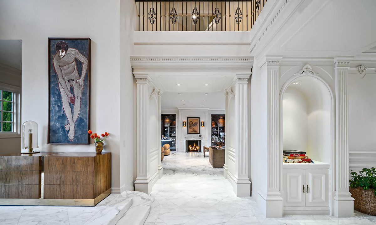 Elegant Classic Luxury Home - Clyde Hill, Washington