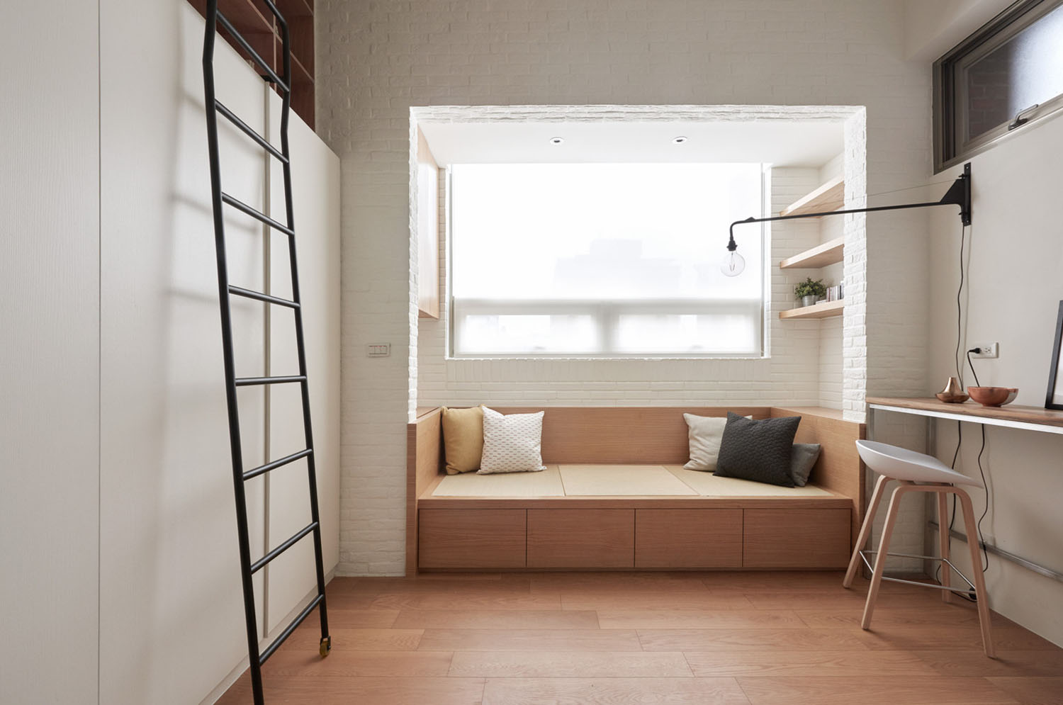 tiny-studio-loft-flat-taipei-taiwan_5