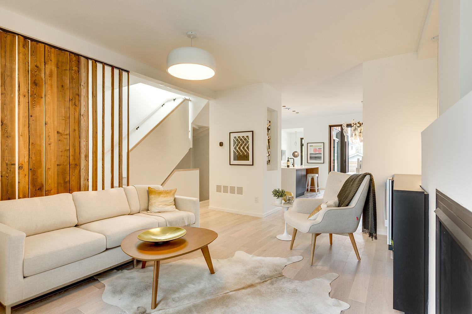 Toronto-Beaches-Energy-Efficient-Modern-Home_4