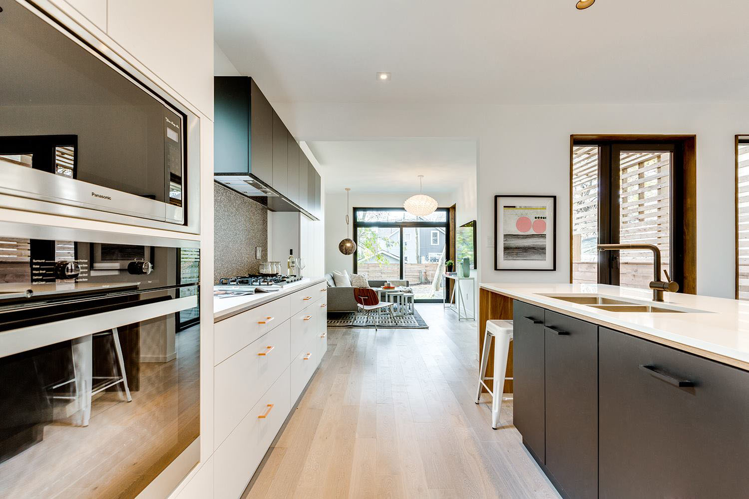 Toronto-Beaches-Energy-Efficient-Modern-Home_6