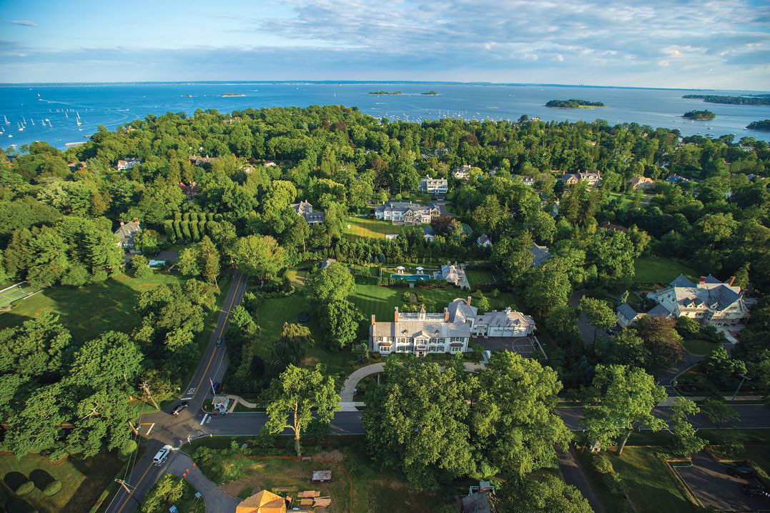 Traditional Classic American Mansion - Greenwich, Connecticut