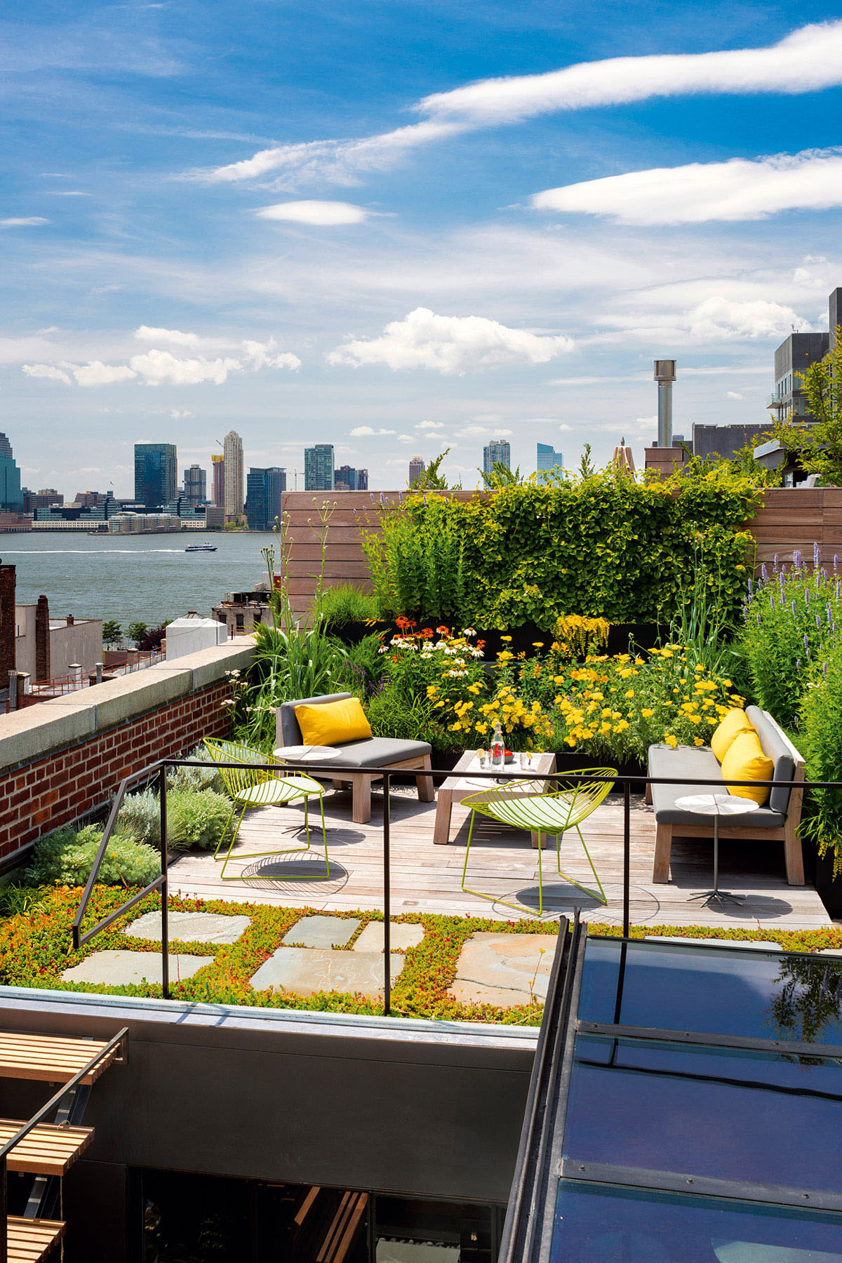 Tribeca-Loft-Andrew-Franz_16 New York City Apartment Roof Garden