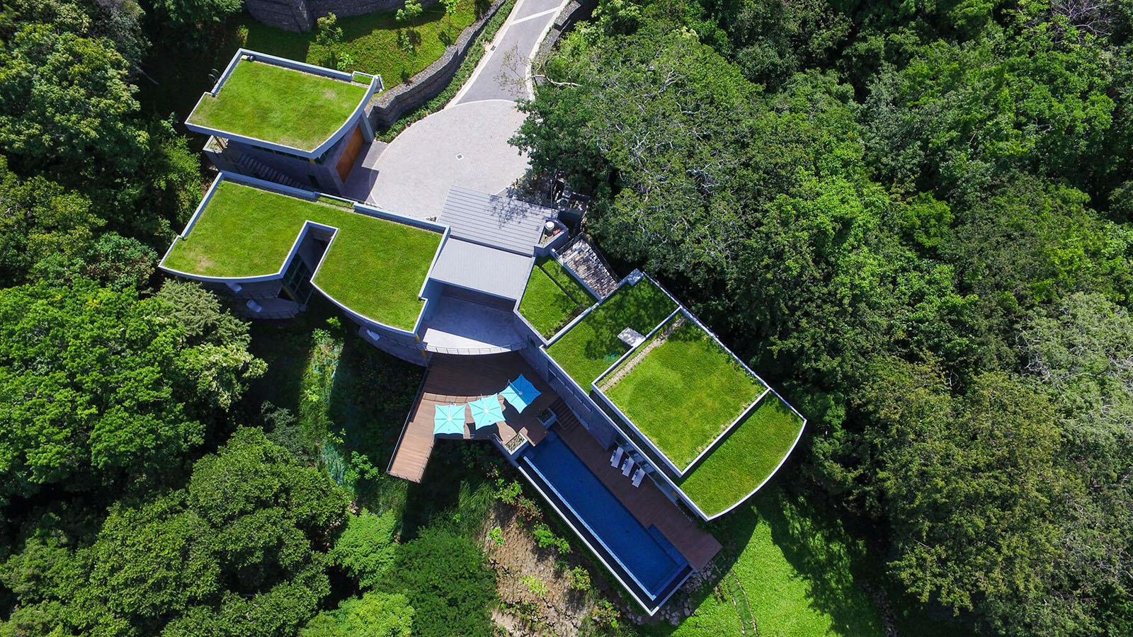Tropical-Modern-House-Costa-Rica_2