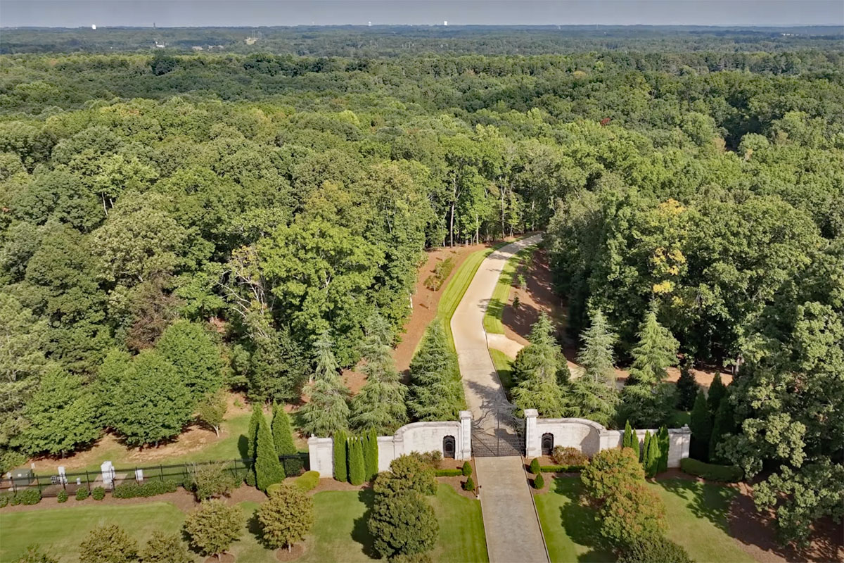 Tyler Perry Mega Mansion - Douglasville, Georgia