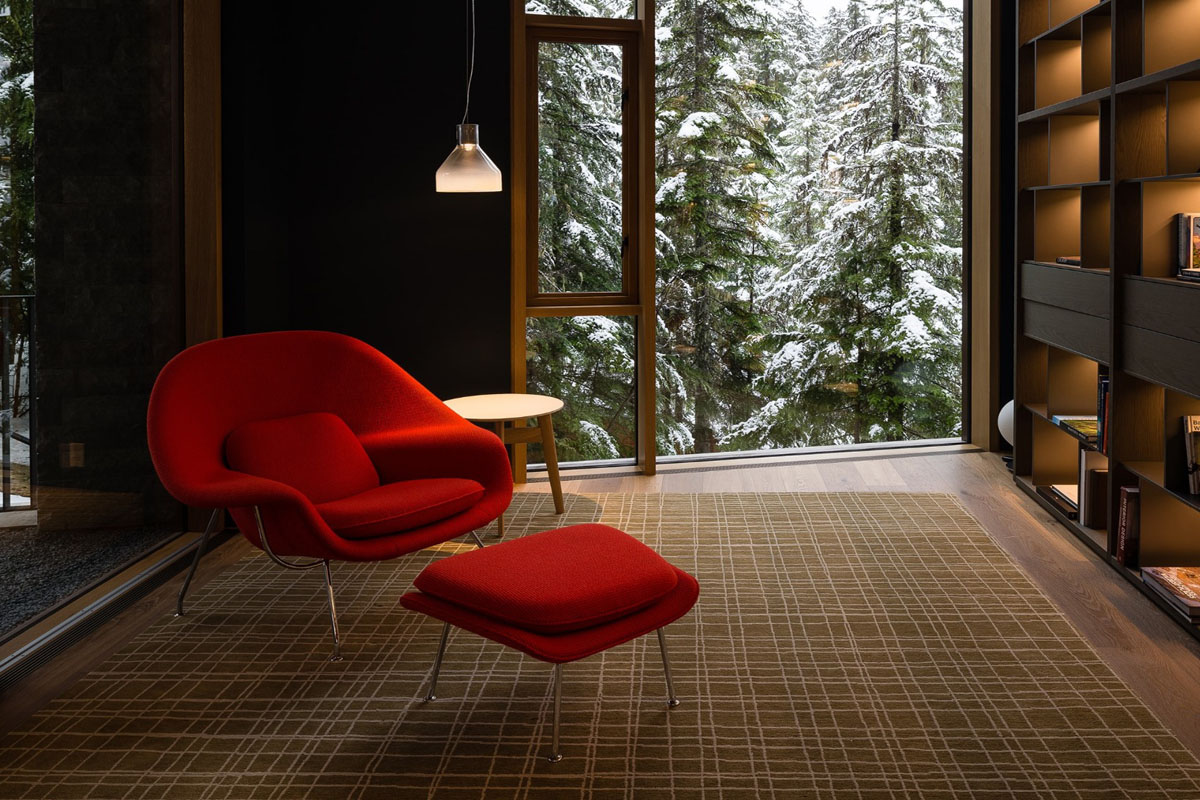 Modern Mountain Getaway with Valley and Lake Views - Whistler, British Columbia, Canada