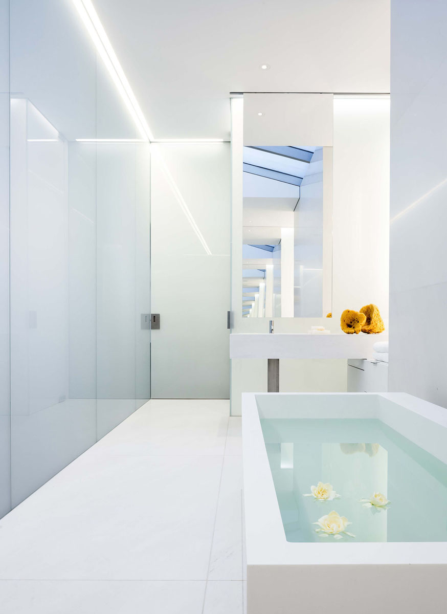 Upper-East-Side-Manhattan-Contemporary-Luxury-Townhouse_13