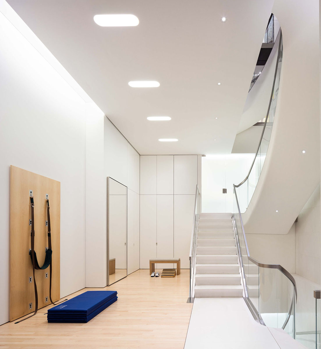 Upper-East-Side-Manhattan-Contemporary-Luxury-Townhouse_15