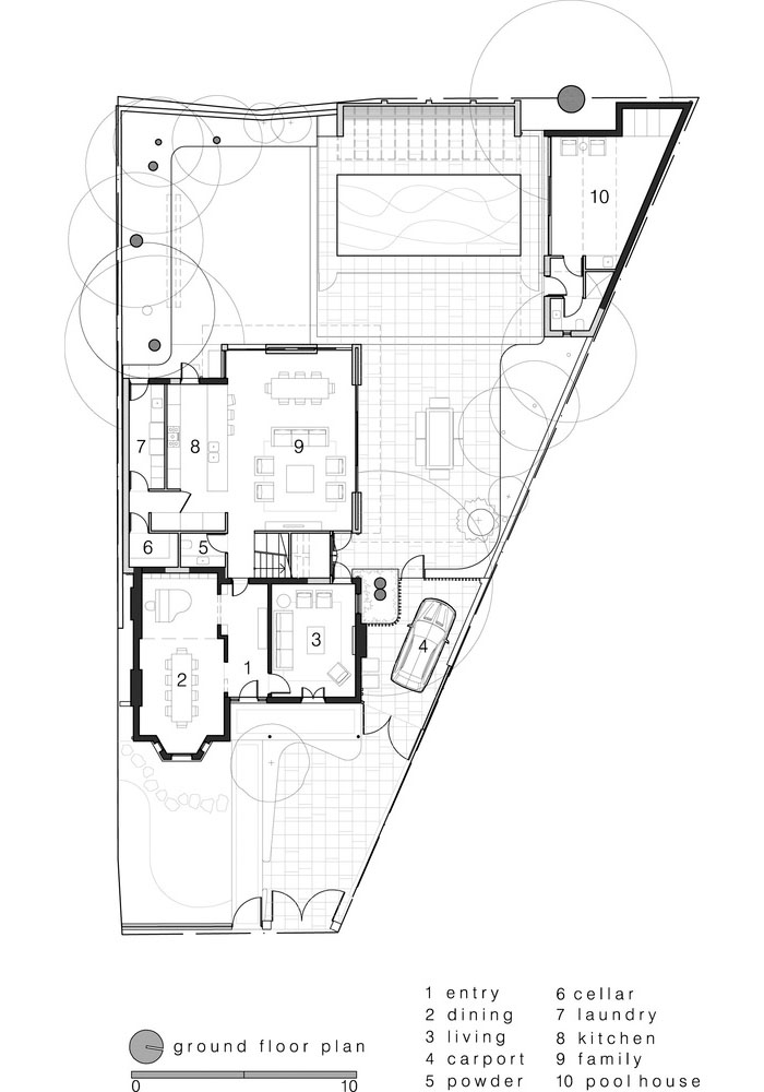 Victorian-Gothic-Revival-Villa_13