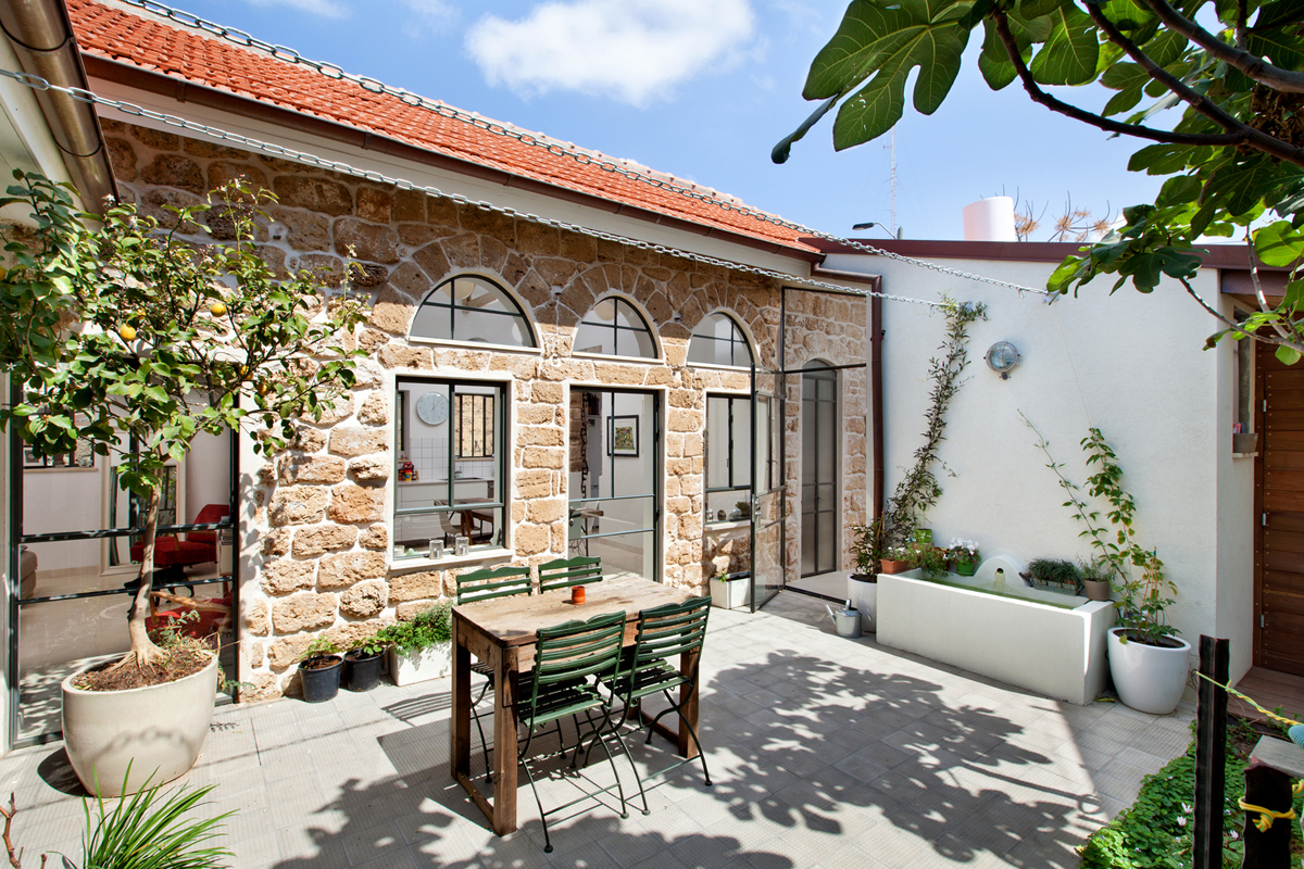 Villa-Salame-Renovated-Modern-Stone-House-Tel-Aviv-Israel_1