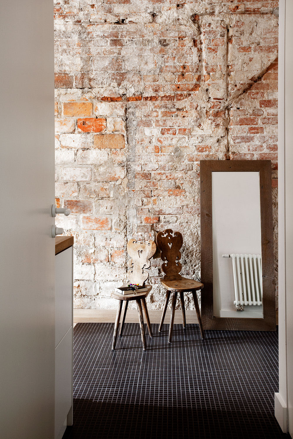 Warsaw-Small-Apartment_5