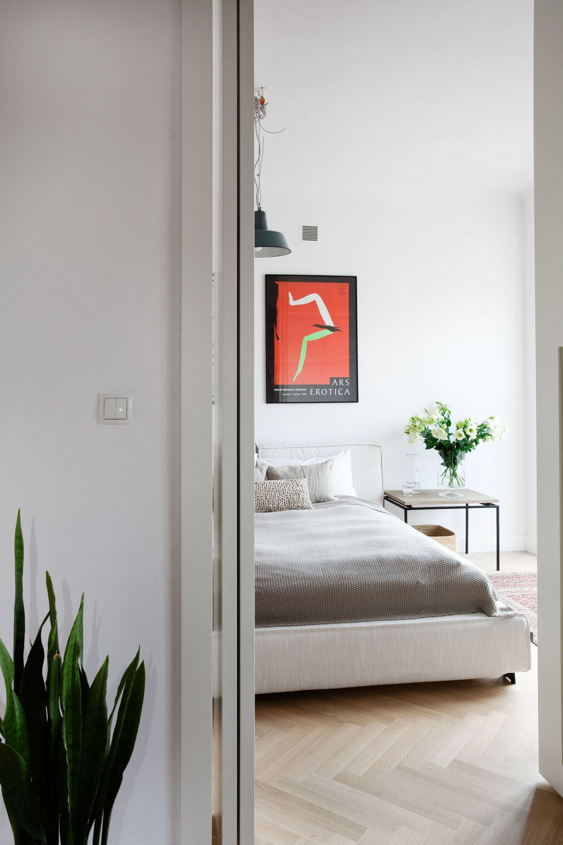 Warsaw-Small-Apartment_9
