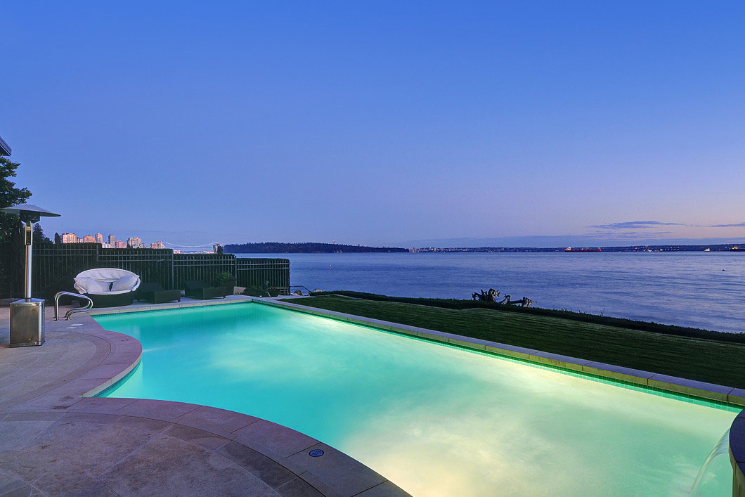 Waterfront-Chateau-West-Vancouver_24