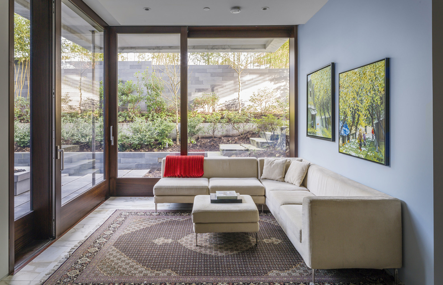West-Coast-Oriental-Vancouver-Modern-Home_12
